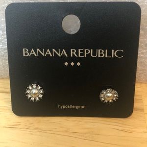 NWT 🎉 Banana Republican Factory Sunburst Earrings